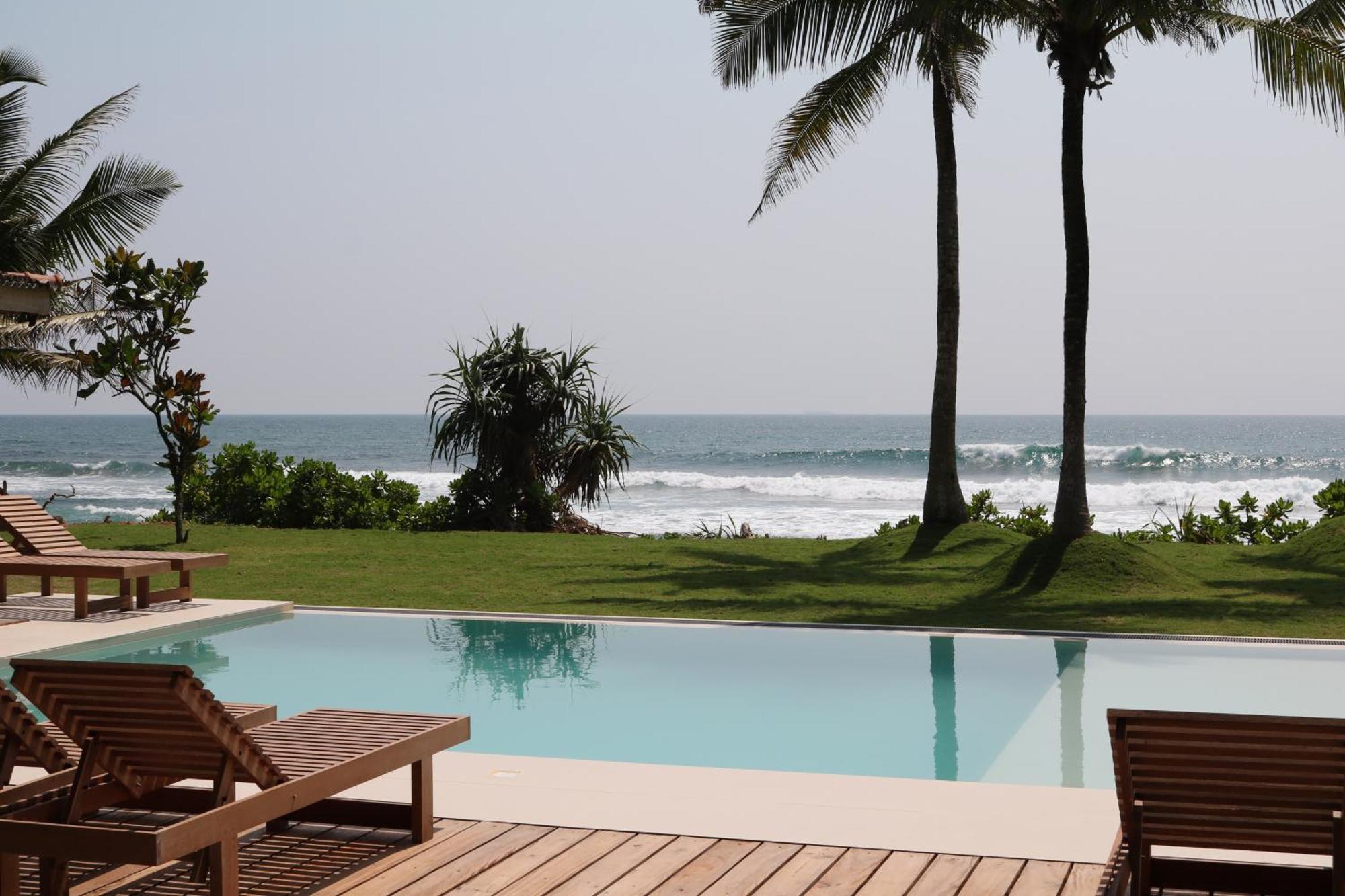 Swell Shacks Hotel Matara Luaran gambar