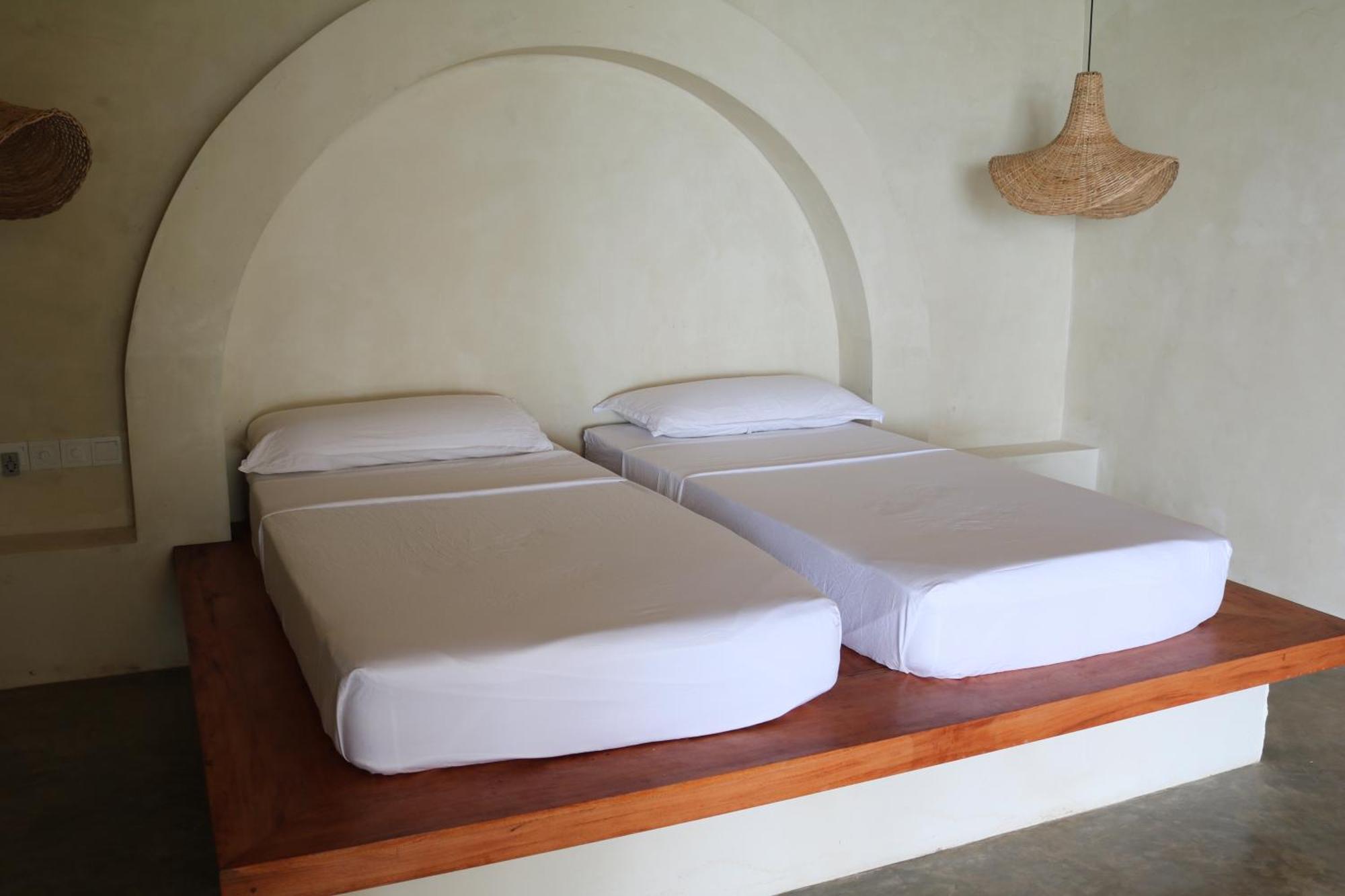 Swell Shacks Hotel Matara Luaran gambar