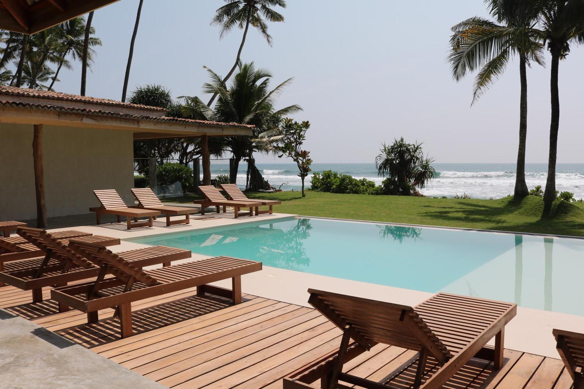 Swell Shacks Hotel Matara Luaran gambar