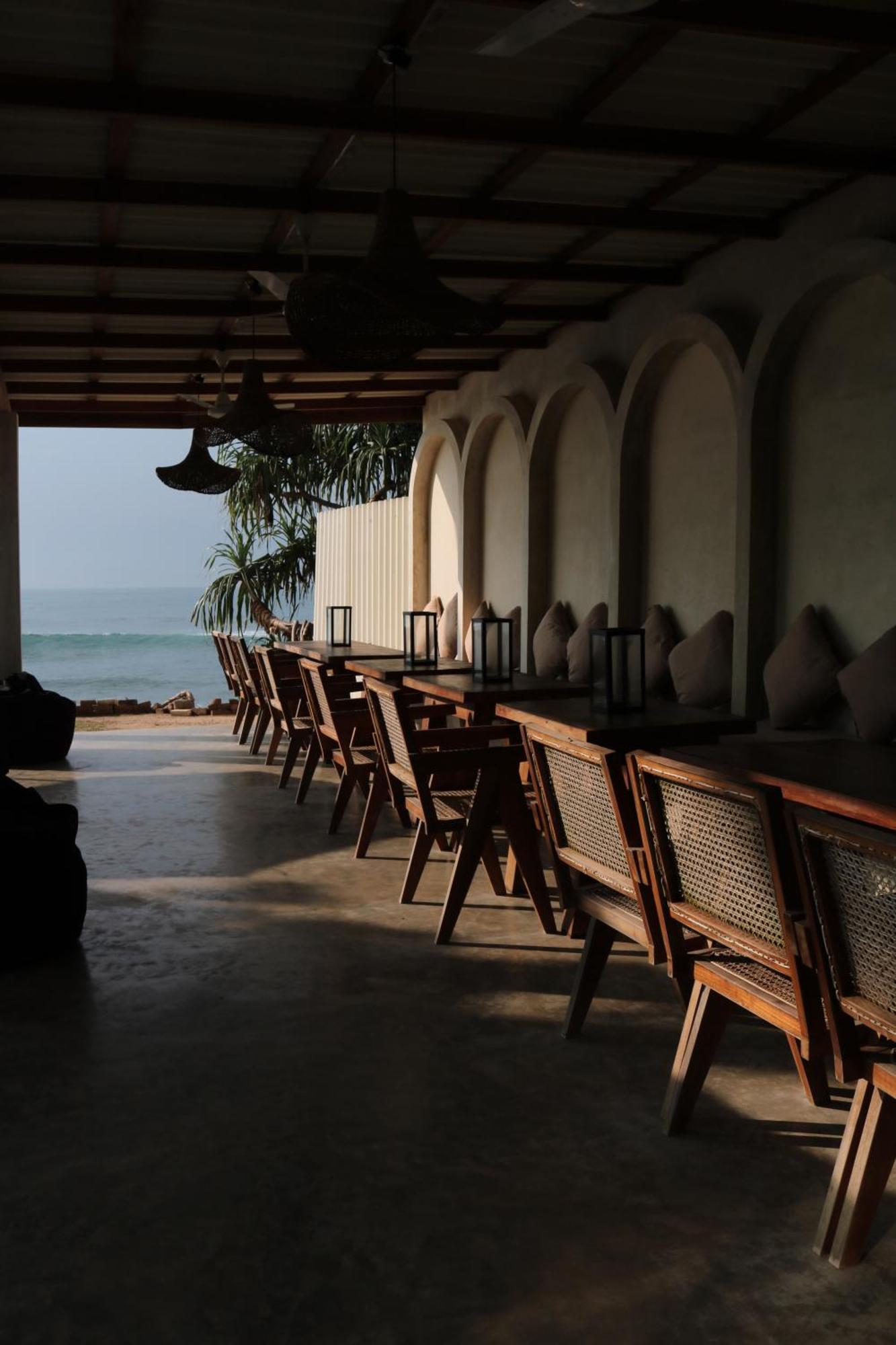 Swell Shacks Hotel Matara Luaran gambar