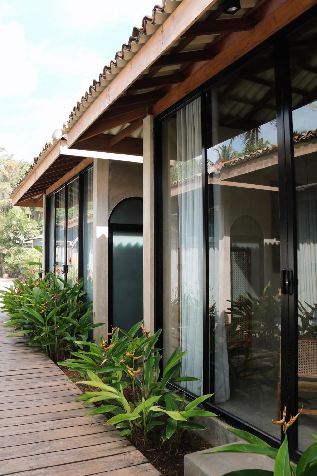 Swell Shacks Hotel Matara Luaran gambar